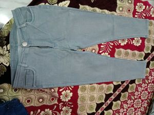 Stylish Grey Jeans