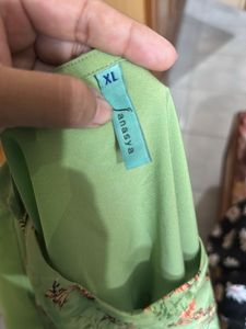 Festive kuri Jacket Style