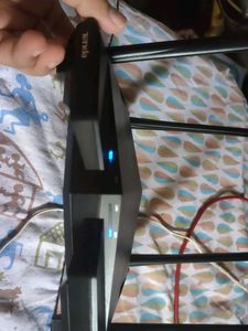 Tenda AC10 AC1200 MIMU Dual band Router