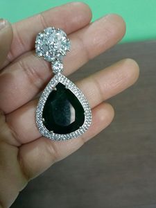 Beautiful Emrald Set
