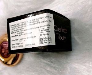 Charlotte Tilbury Airbrush Flawless Finish Powder