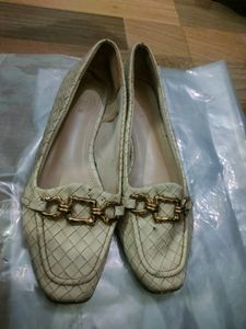 Women&#39;s Loaferstyle Footwear
