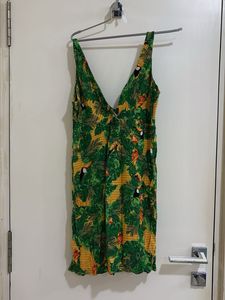 Perfect Tropical Dress For Vacation