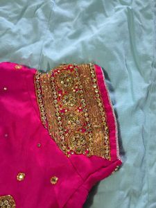 Fine Velvet Saree Dual Shade Price Negotiable L