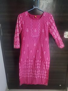 Rose Kurti