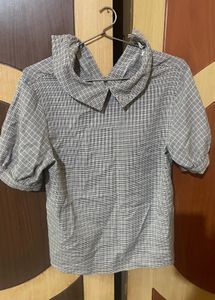 Collared Crop Top In Size M
