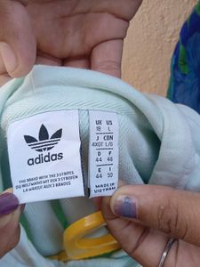 Adidas hoodi
