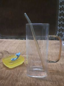 Glass Sipper