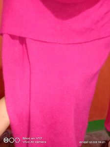 pink sweater