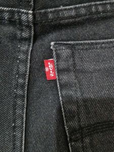 LEVI&#39;S DENIM JEANS