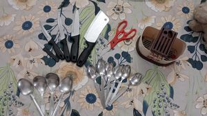Crew4 Kitchen Utensil Holder