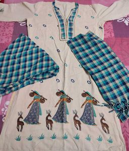 Cream Color And Green Kurta Set With Embroidery