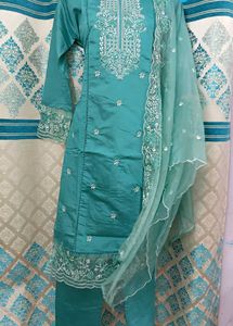 NEW Sea Green Embroidered Pakistani Suit