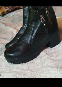 Beautiful black boot
