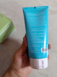 Dot And Key Facewash