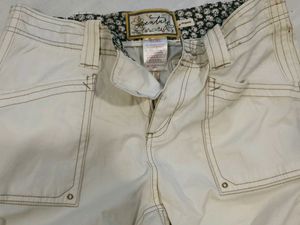 Stylish &amp; Comfy Knee-Length Shorts