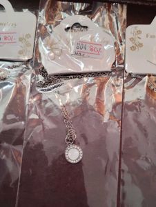 🔥But2Get2Free🔥 Silver Necklace Set