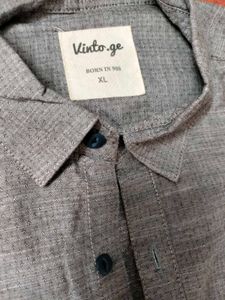 Vinto.ge Gray Button-Down Shirt