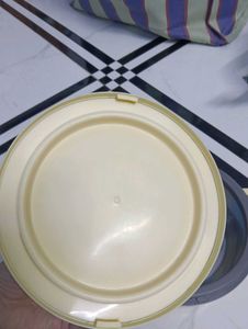 Cream N Grey Hotpot