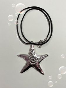 Y2k Pinteresty Big Swirly Star Necklace