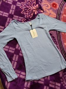 Light Blue Color Ribbed Thin Sweater For Women