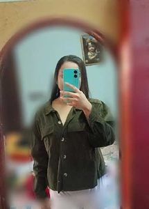 t shirt with olive jacket