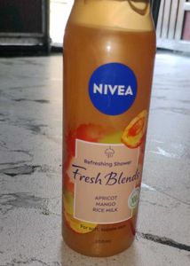 NIVEA Fresh Blends Shower Gel