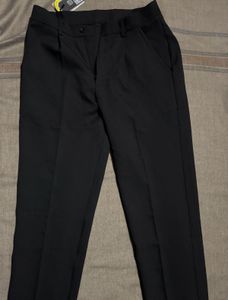 Men&#39;s Black Korean Straight Semi Formal Trousers
