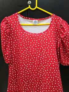 Red Heart Print Puff Sleeve Top