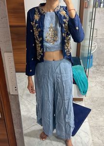 Elegant Blue Kurta Set