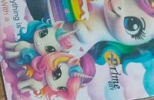 Unicorn 🦄 With Cake Cardboard For