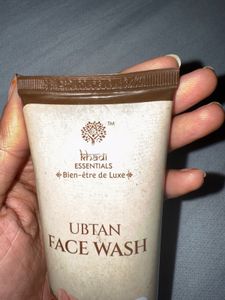 Khadi Essentials Ubtan Face Wash