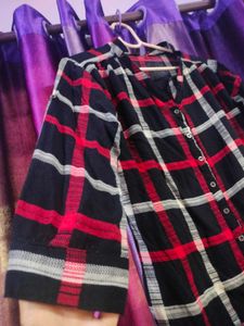 Checks Beautiful Top ❤️