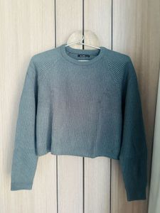 Stylish Cropped Sweater