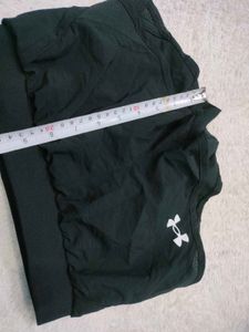 Under Armour Running Shorts 💚