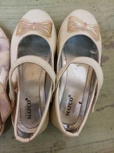 2 Slippers For Donation ❤