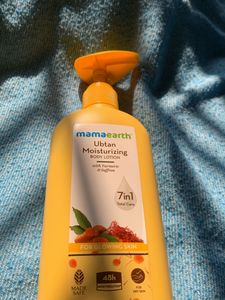 COMBO-MAMAEARTH VITAMIN C &amp; UBTAN BODY LOTION