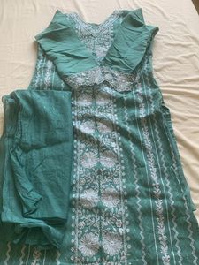 Kurta Set With Dupatta Pant