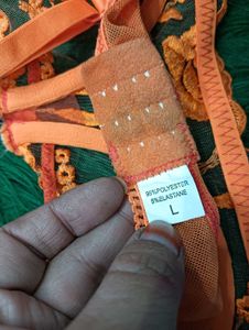 Floral Embroidered Bra💞