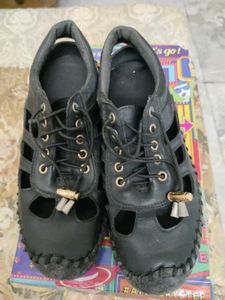 Style Shoe Good Condition