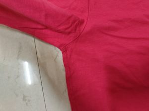Colour Pink Tshirt Size M Brand John Baner. Jeans