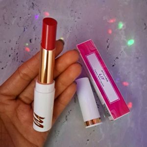 Myglamm Lit Creamy Matt Lipstick Appletini