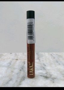 Lakme Lipstick And Smashbox Primer