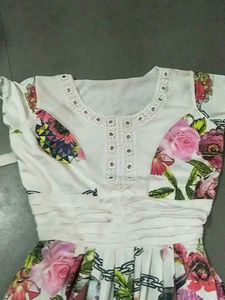 Beautiful White One Pic Dress
