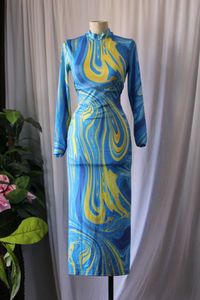 Urbanic Chic Swirl Print Dress