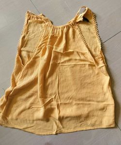 Mixed Lot of Women&#39;s Tops - Size Small