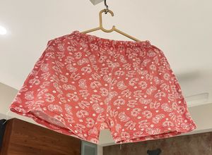 Regular Red Shorts