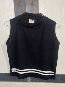 Women’s Black Top