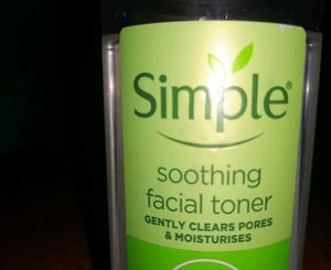 Simple Soothing Facial Toner - 200 ml