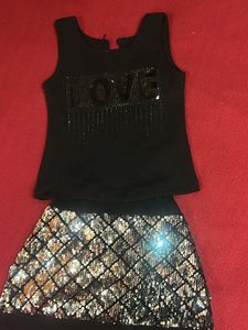 Girls' Sparkly Outfit